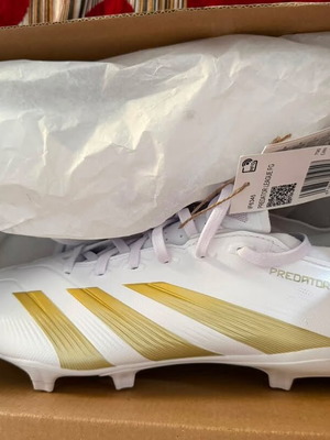 Adidas Predator League FG ποδοσφαιρικά παπούτσια καινούργια, μέγεθος 43.5, άσπρα