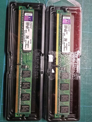 Μνήμες Kingston DDR2 667 2×1GB χαμηλού προφίλ σαν καινούργιο