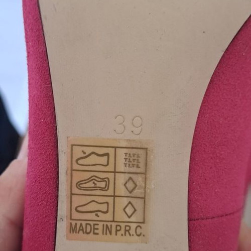 Purple pumps used size 39