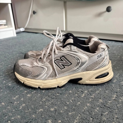 New Balance 530 sneakers used, silver, size 39.5