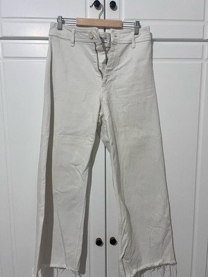 White denim jeans with fringes Zara like new, high waist, size XL