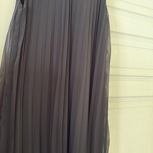 Topshop pleated dress black like new with white detail, size Large