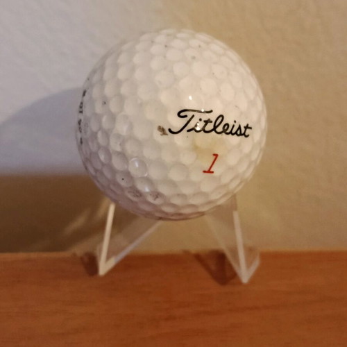Titleist 1 DT90 golf ball like new