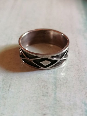 Men's silver 925 ring band with embossed rhombuses new no 60 (US 9 1/4)