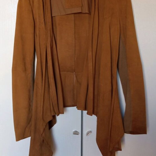 Zara lightweight jacket with leather look asymmetrical like new, brown