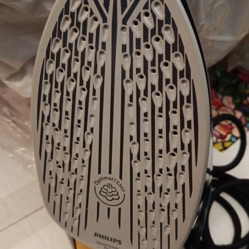 Philips iron used with automatic temperature control