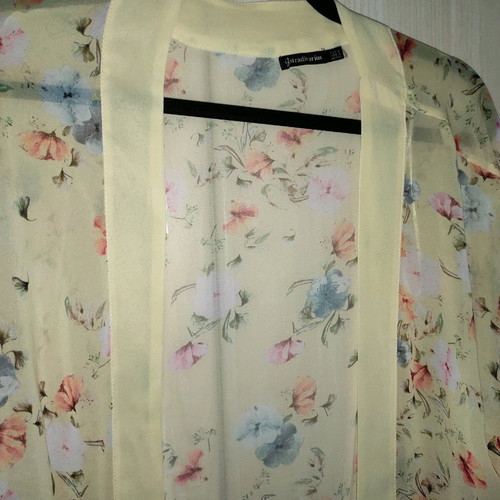 Kimono used with floral pattern
