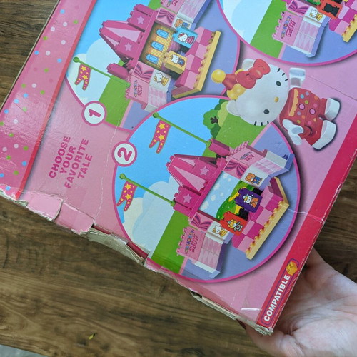 Hello Kitty Sanrio Funpark Blocks Used With Box