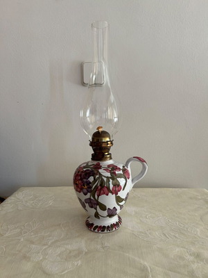 Vintage ceramic oil lamp like new