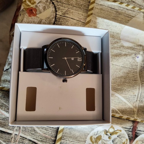 Auriol Quartz Watch black metallic bracelet like new