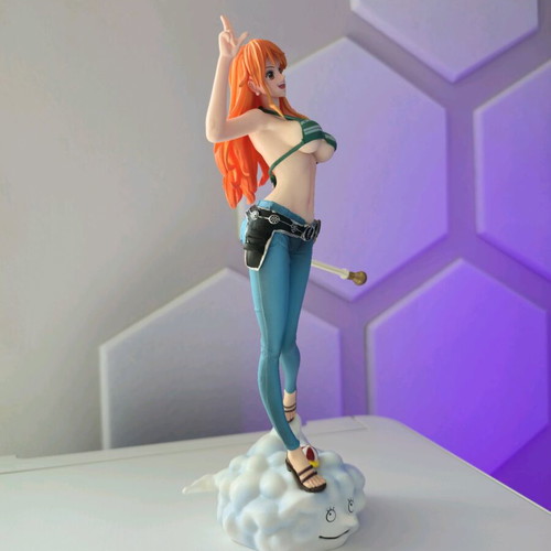 Nami One Piece figure 25cm new, pvc