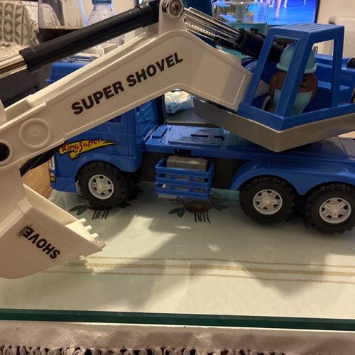 Toy Crane used with 360° rotating tower and lever control