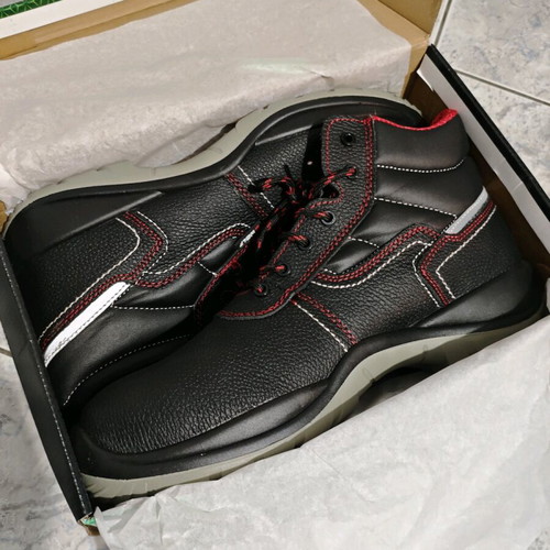 Work shoes new, size 47, black