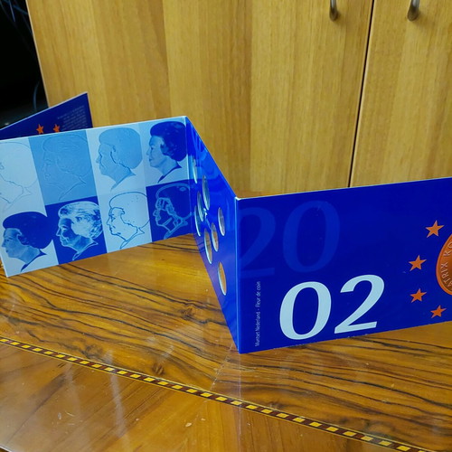 Netherlands euro coin set 2002 new, 8 uncirculated coins