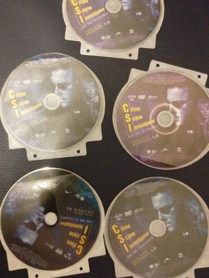 CSI DVD pack of 5 first season like new, crime series with subtitles