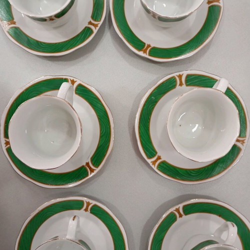 Set of 6 small vintage cups used with 12cm saucers