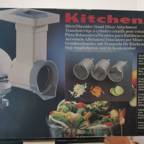 KitchenAid Artisan 5KSM150PS mixer set with fruit juicer and cutter new