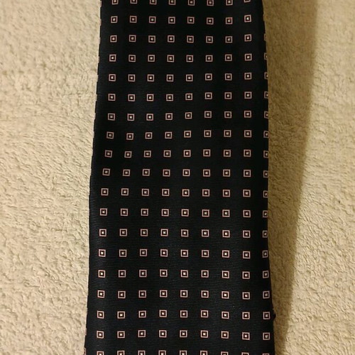 Marks and Spencer men's tie new, dark blue with pink check