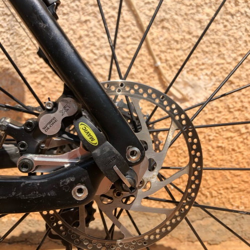 Mountain bike used, disc brakes, black