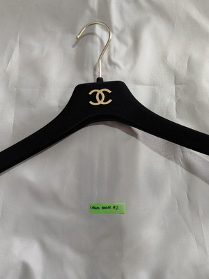 Chanel κρεμάστρα ρούχων, 38 εκ.