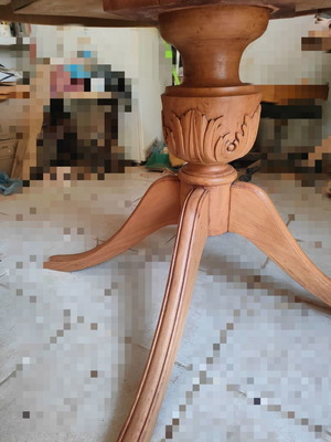 Rotonda table used for dining or decoration