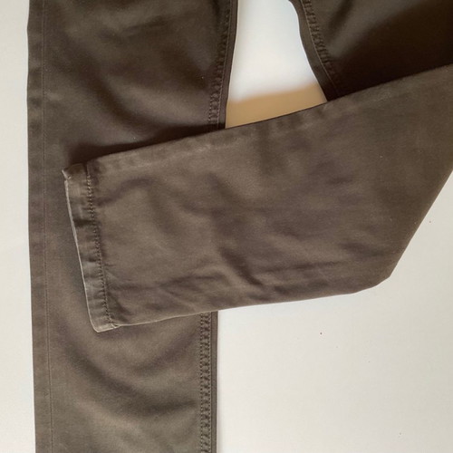 Burberry authentic brown pants for boy 8 years old, new