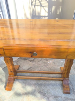 Wooden desk used, solid wood, dimensions 79x98x58 cm