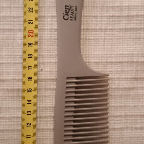 Cien Beauty unisex comb