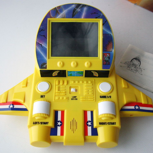 Vintage 80's electronic desktop LCD game car race new