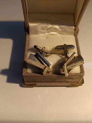 Cufflinks like new silver color