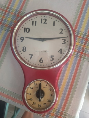 Kitchen clock with timer used, analog wall clock