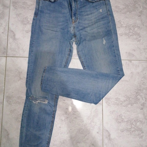 Light Blue Jeans Stradivarius used, size 40