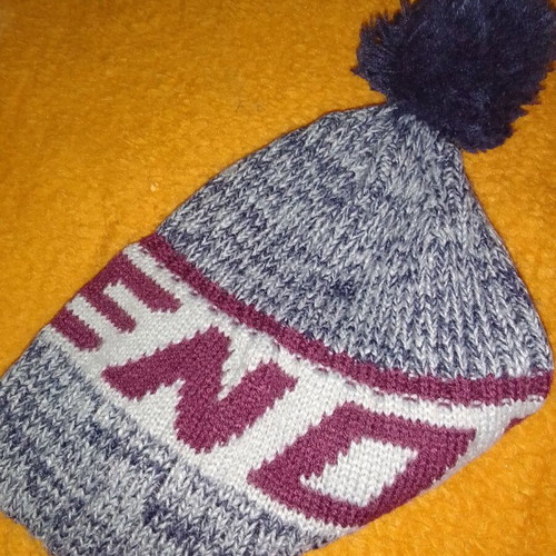 Woolen children's hat like new, one size, gray and red