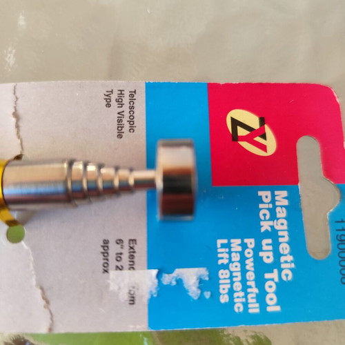 Magnetic telescopic handle new, unused