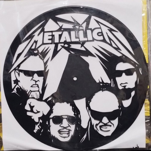 Metallica 72 Seasons 2LP like new, signed by Robert Trujillo