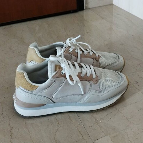 Hoff women's athletic shoes like new, beige, size 37