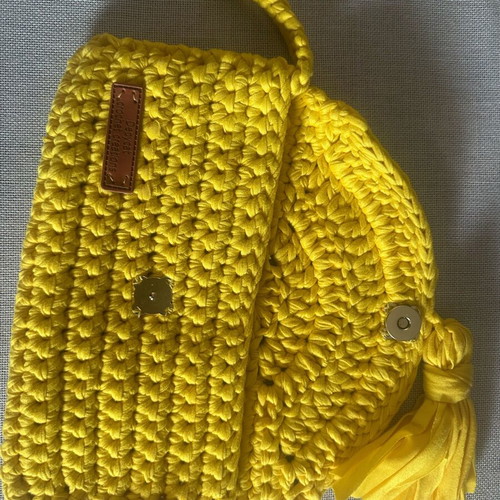 Handmade knitted clutch bag yellow with magnetic clasp