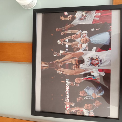 Olympiacos framed photos of important moments, pack
