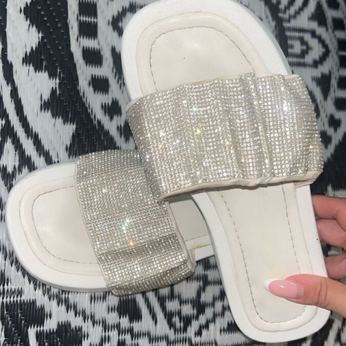 Bershka slippers with rhinestones, like new, size 37, white