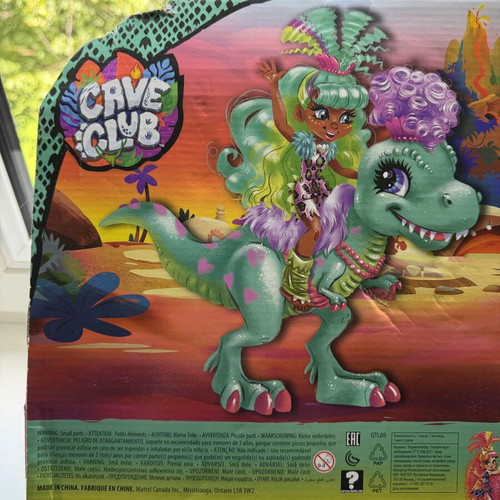 Cave Club Rockelle and Tyrasaurus doll set new, 25 cm