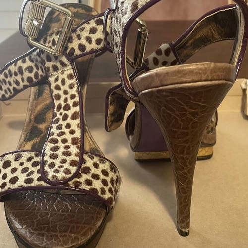 Carrano animal print sandals size 38 used