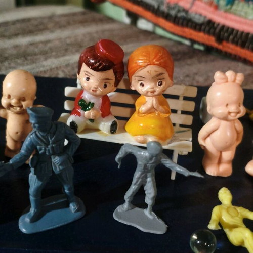Vintage toys used, set of 18 pieces