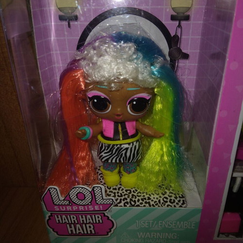 LOL Surprise Tweens Cora, Hair Hair Hair Valley BB and Lights Pets Valley PU family new