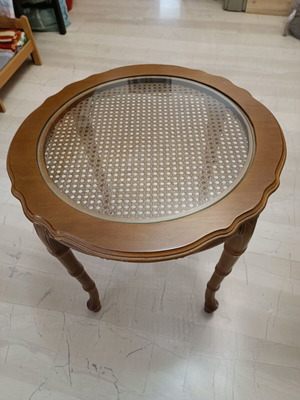 Wooden round side table like new with Viennese cane and glass top