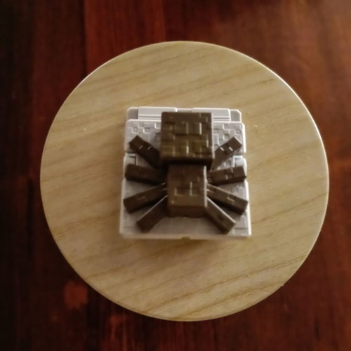 Minecraft Kinder Joy figure