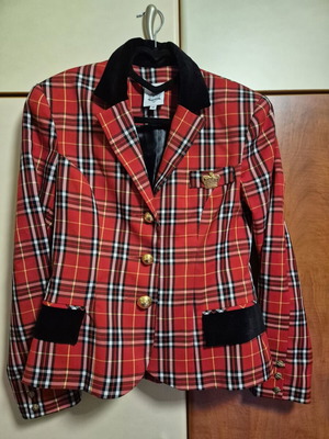 Manolo red plaid jacket with black velvet collar and pockets