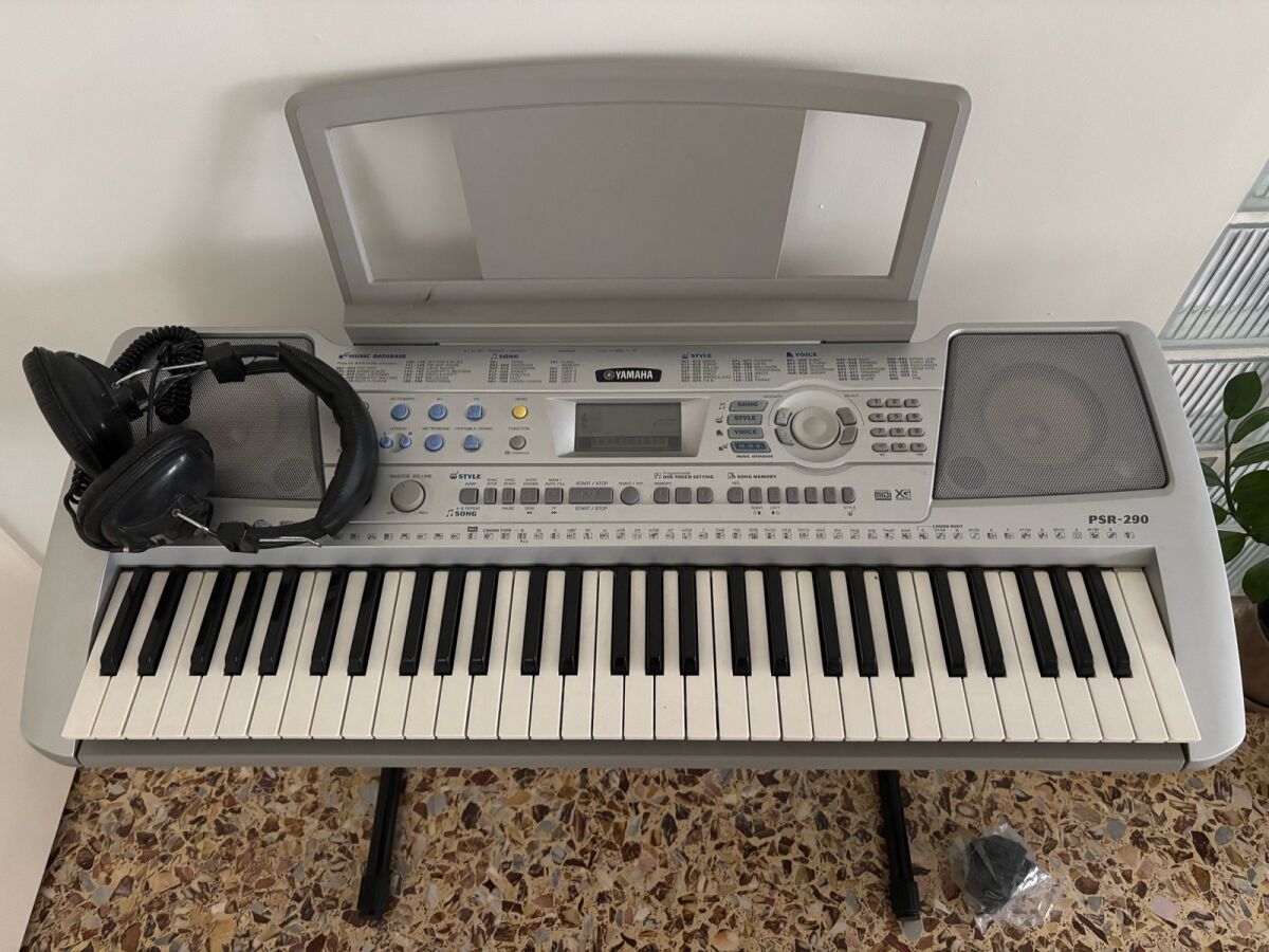 YAMAHA PSR-290 (スタンド付) YAMAHA PSR-290 (スタンド付) Yamaha PSR 290 61-Key Keyboard