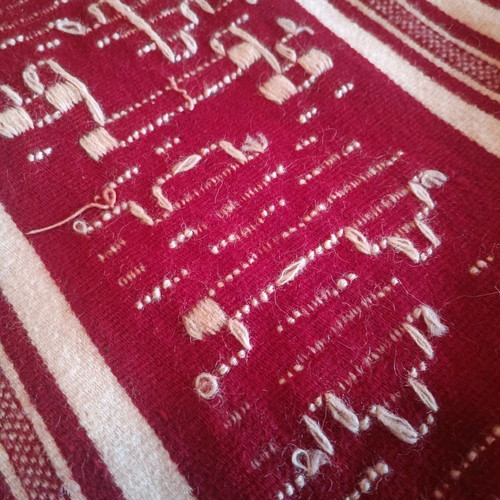 Handmade woven loom blanket used 150x210