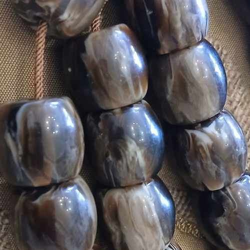 Worry beads used, 1970s vintage bakelite
