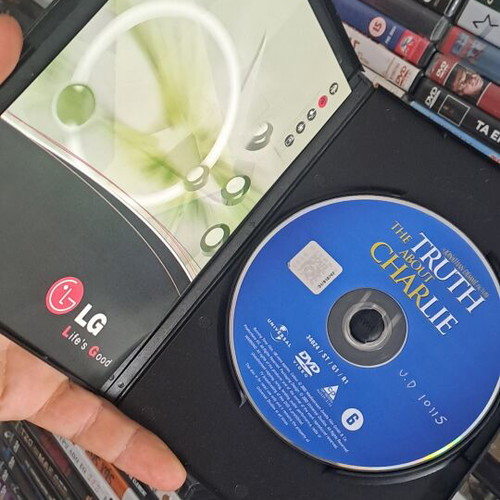 The Truth About Charlie DVD μεταχειρισμένο, κοινωνικό είδος, υπότιτλοι